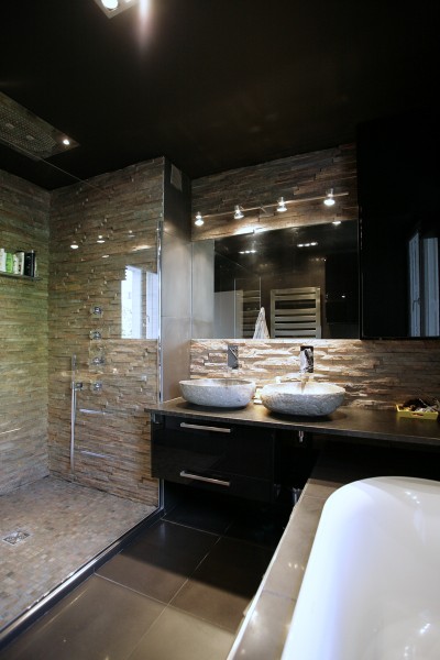 salle de bains marron - photo salle de bains marron : idéesmaison.com - Salle De Bain Rose Et Marron salle de bains marron - photo salle de bains marron : idéesmaison.com - Salle De Bain Rose Et Marron