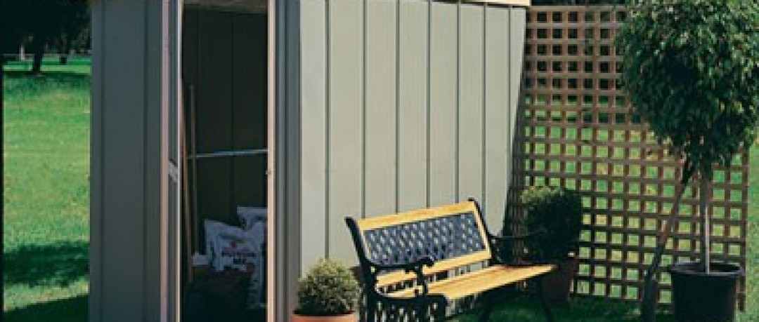 Abri de jardin métallique adossable