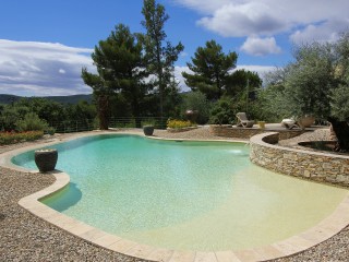 Aménagement piscine terrasse en graviers