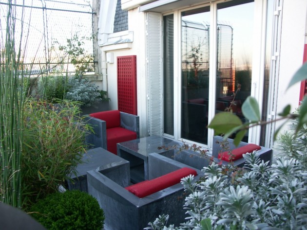 Aménagement terrasse avec mobilier outdoor contemporain