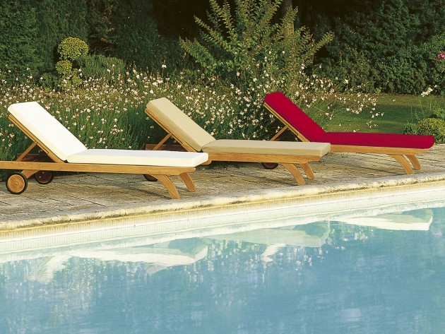 Chaise longue en teck