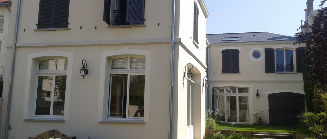 GRANDE MAISON A ASNIERES