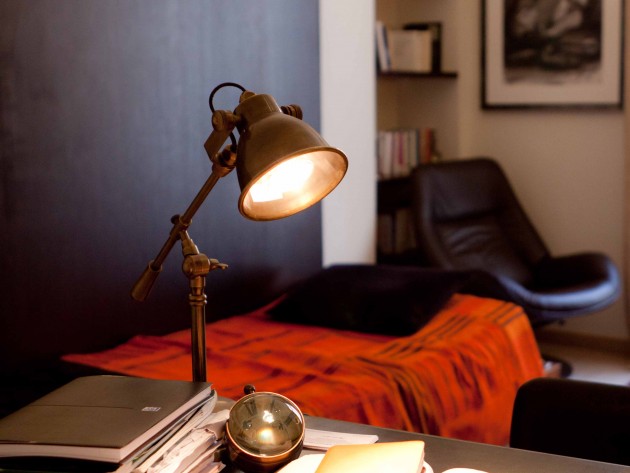 Lampe de bureau au style industriel - Psychologue