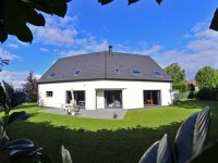 Maison contemporaine vue sur jardin