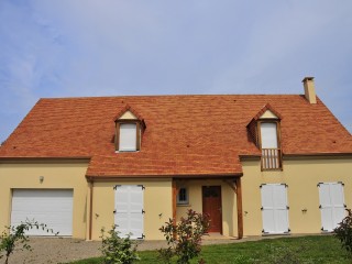 Maison individuelle, vue sur la façade
