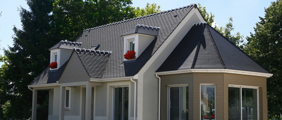 Maison traditionnelle avec extension