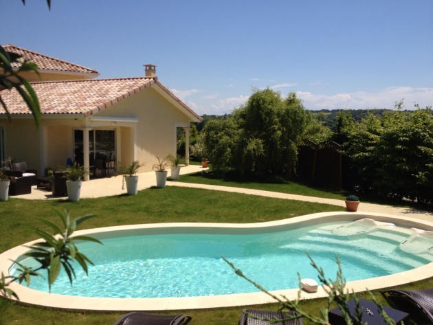 Piscine extérieure modèle Amazonite