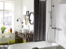 Salle de bain Classique avec Lampshower