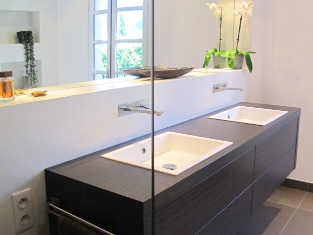 Salle de bain- Lavabo double vasque suspendu