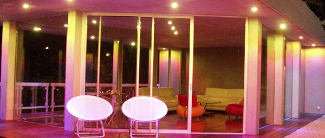 Vu face à l'entrée de l'extension