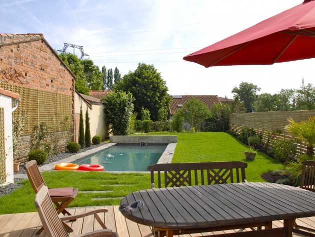 Vue de la terrasse sur le jardin