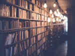 6 astuces déco pour aménager un coin bibliothèque cosy