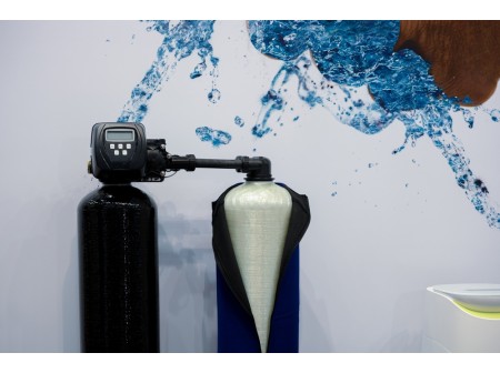 Traitement des eaux dures : Quels sont les différents types d’adoucisseurs d’eau utilisés?